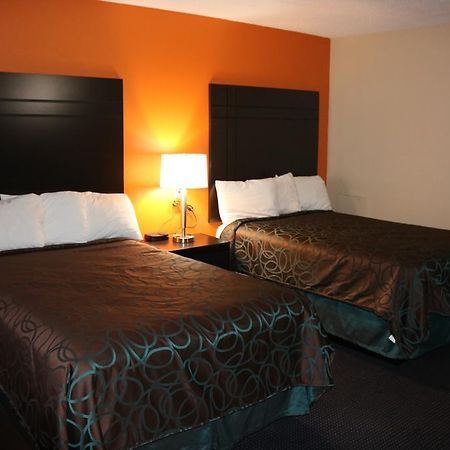 Americas Best Value Inn Giddings Esterno foto