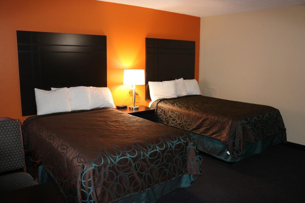 Americas Best Value Inn Giddings Esterno foto